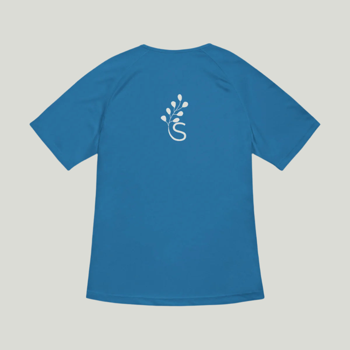Women's recycled sports T-shirt with unique features