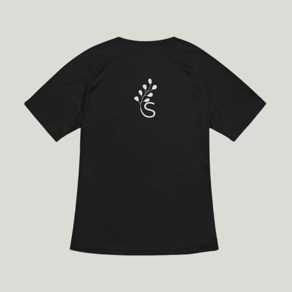 Women's recycled sports T-shirt with unique features